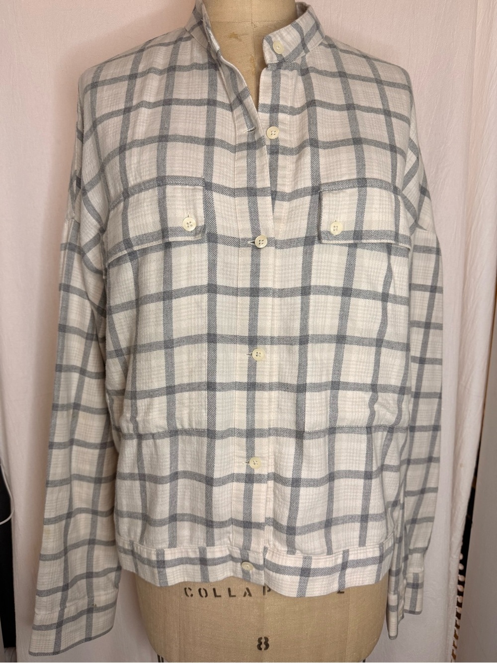 AG, Adriano Goldschmied, Soft Plaid Button-Up Shirt - Cream & Gray sz M
